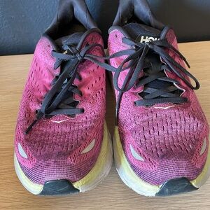 Hoka Clifton 8 Running Shoes